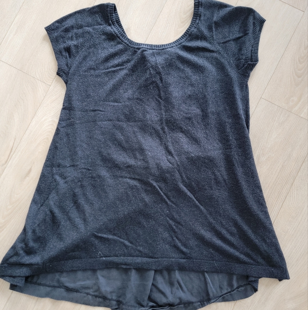 lululemon athletica Black Short Sleeve Tee